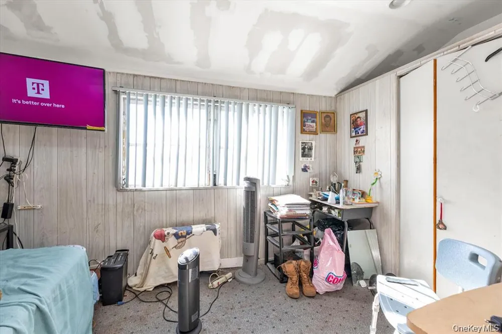 190-26 118th Avenue Saint Albans, NY 11412