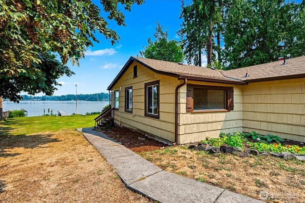 915 to 917 173rd Street S Spanaway, WA 98387