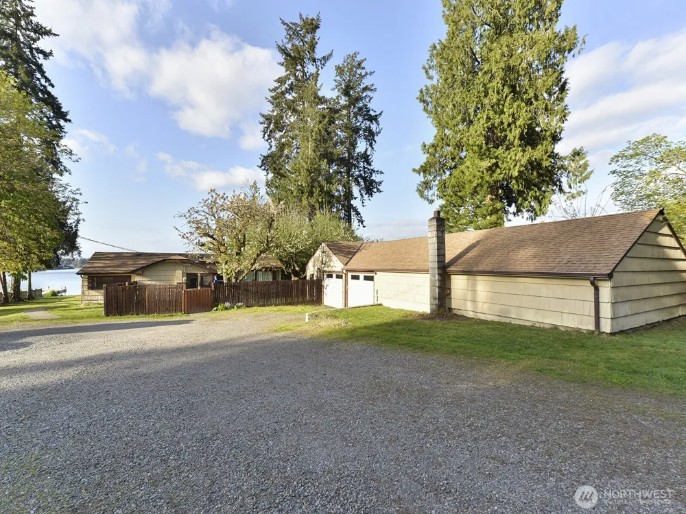 915 to 917 173rd Street S Spanaway, WA 98387