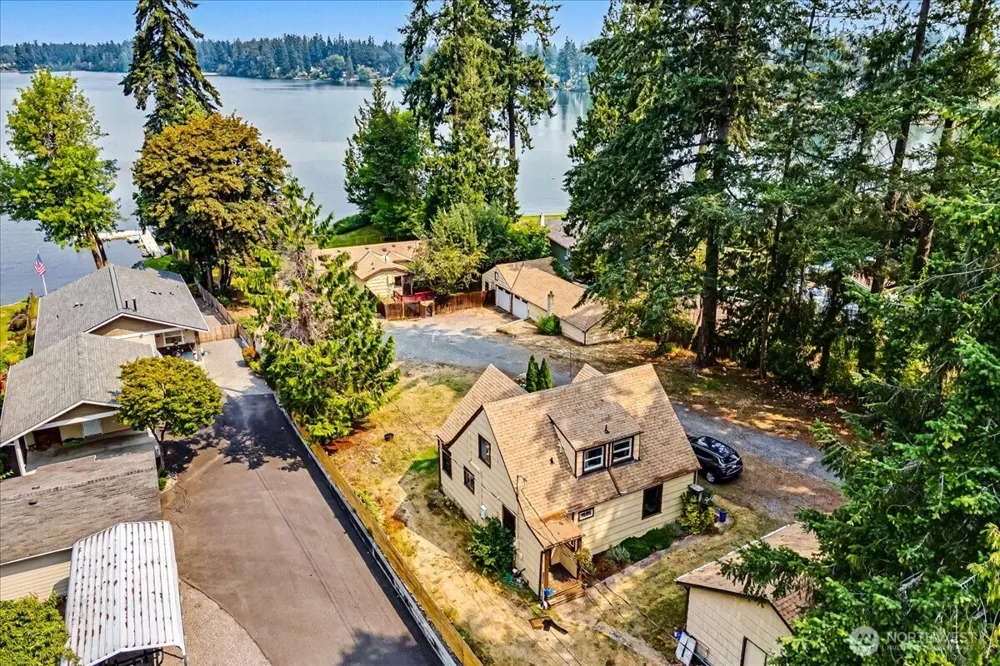 915 to 917 173rd Street S Spanaway, WA 98387