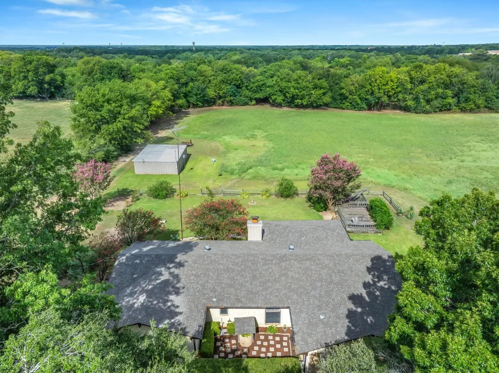 600 VZ County Road 4930 Van, TX 75790
