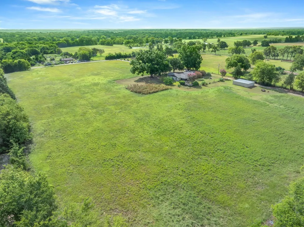 600 VZ County Road 4930 Van, TX 75790