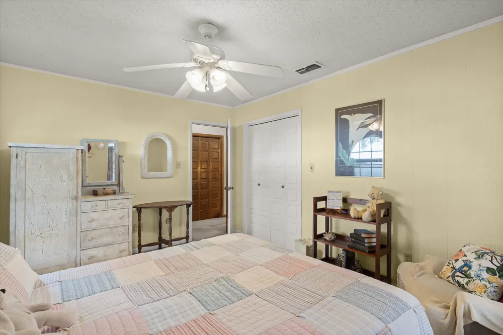 600 VZ County Road 4930 Van, TX 75790