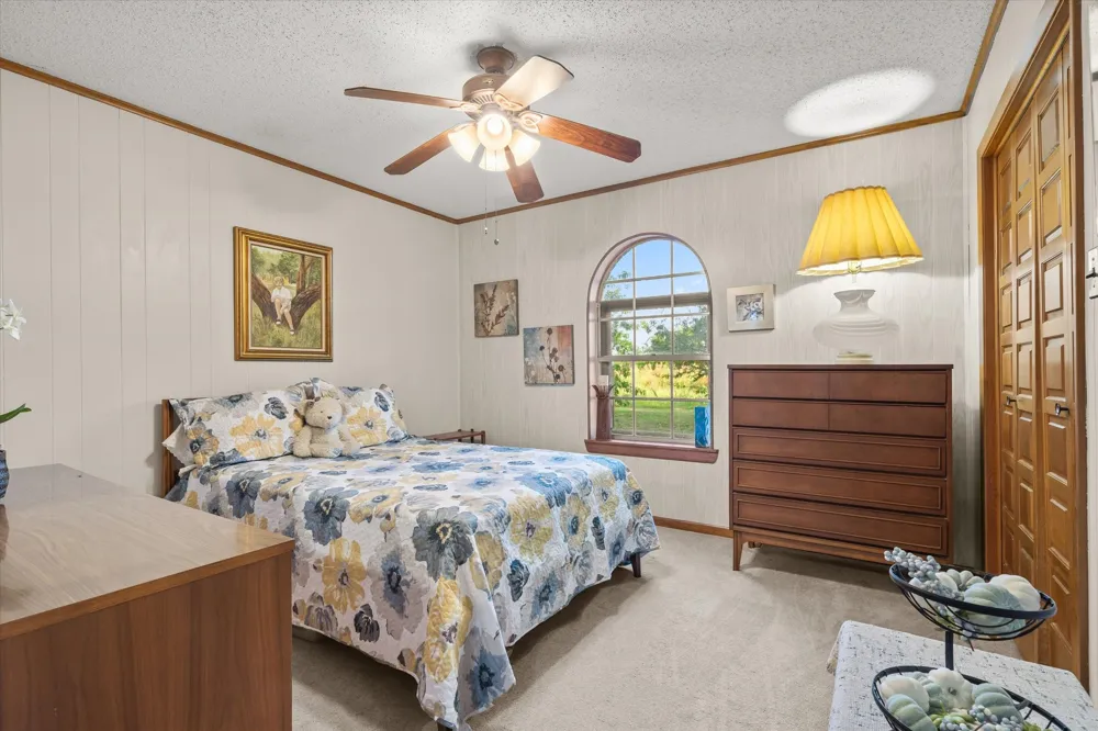 600 VZ County Road 4930 Van, TX 75790