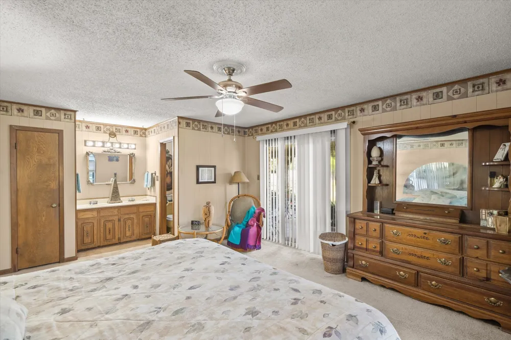 600 VZ County Road 4930 Van, TX 75790