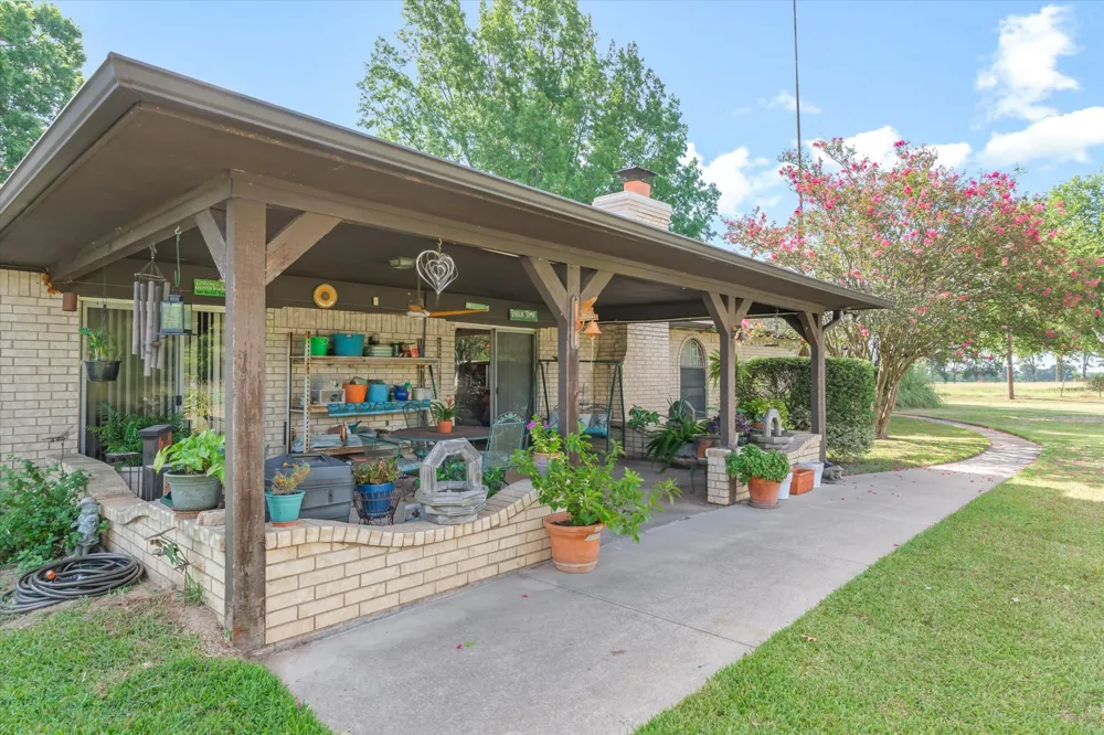 600 VZ County Road 4930 Van, TX 75790