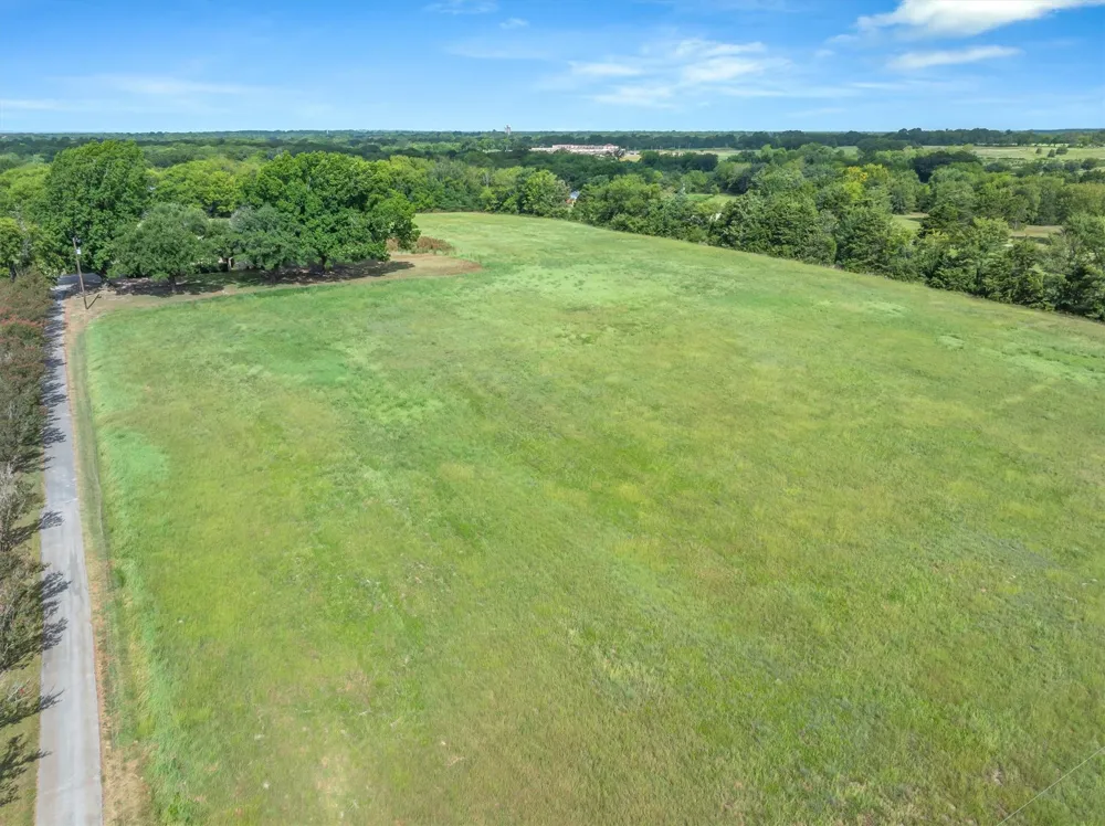 600 VZ County Road 4930 Van, TX 75790
