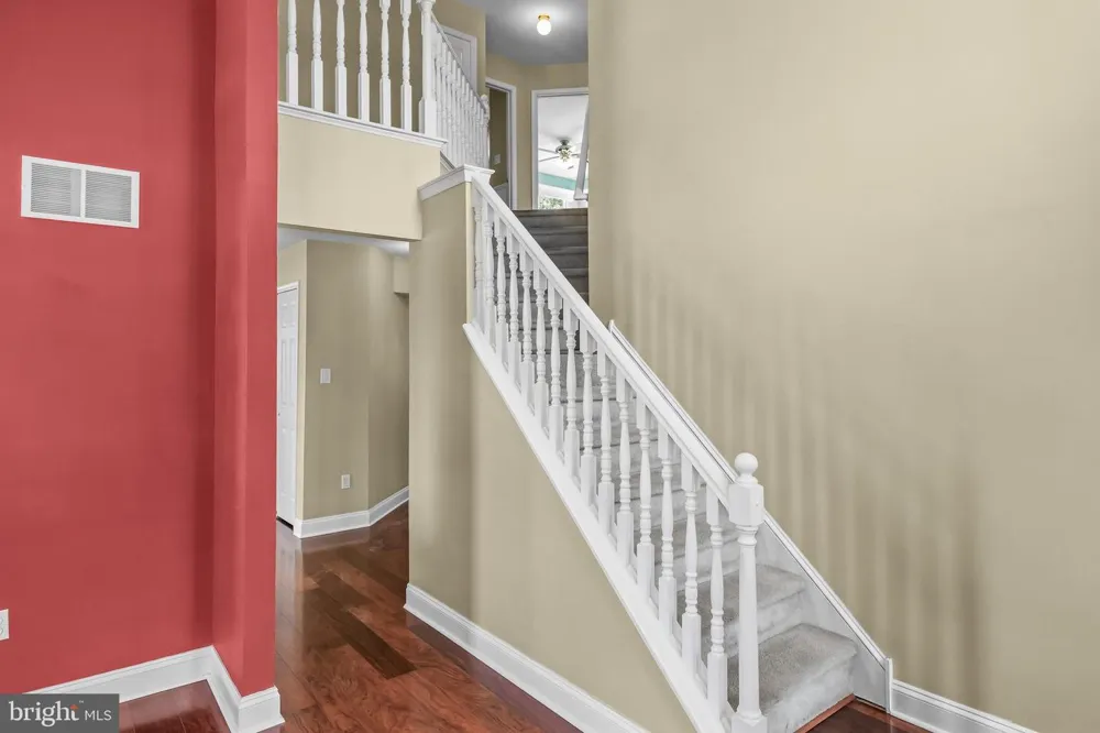 23 CHARLES AVENUE Blackwood, NJ 08012