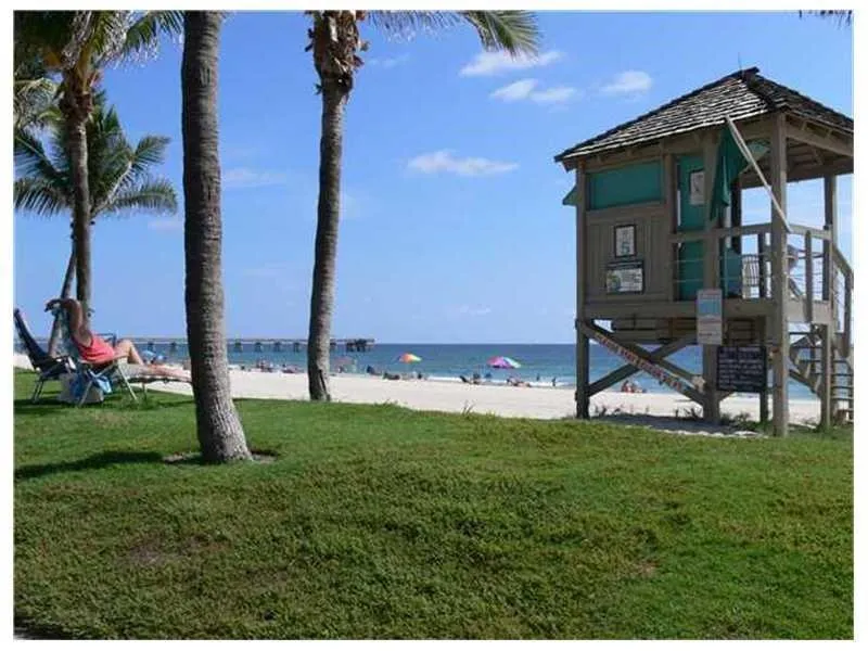 4777 SW 14th Street Deerfield Beach, FL 33442