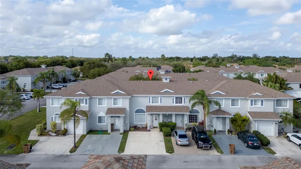 4777 SW 14th Street Deerfield Beach, FL 33442
