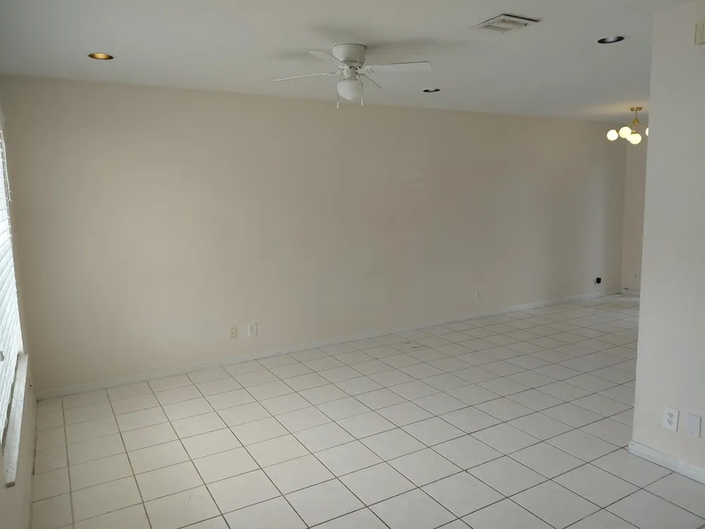 4777 SW 14th Street Deerfield Beach, FL 33442