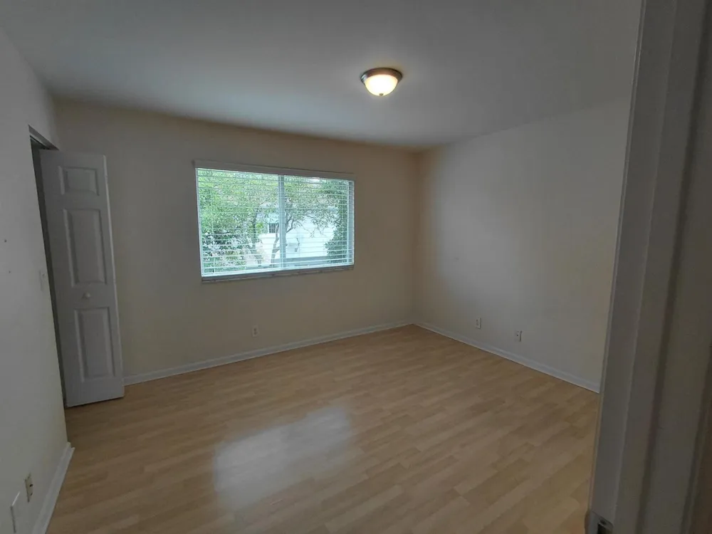 4777 SW 14th Street Deerfield Beach, FL 33442