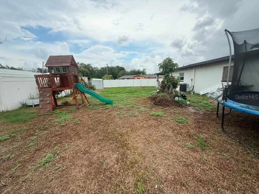1402 4TH AVENUE NE Ruskin, FL 33570