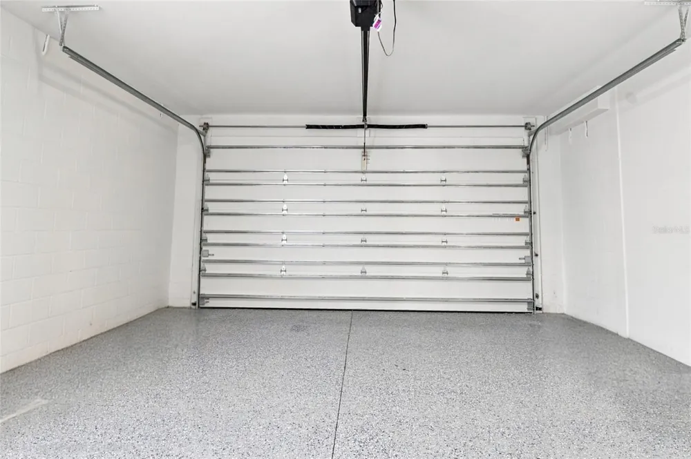 4122 W NASSAU STREET Tampa, FL 33607