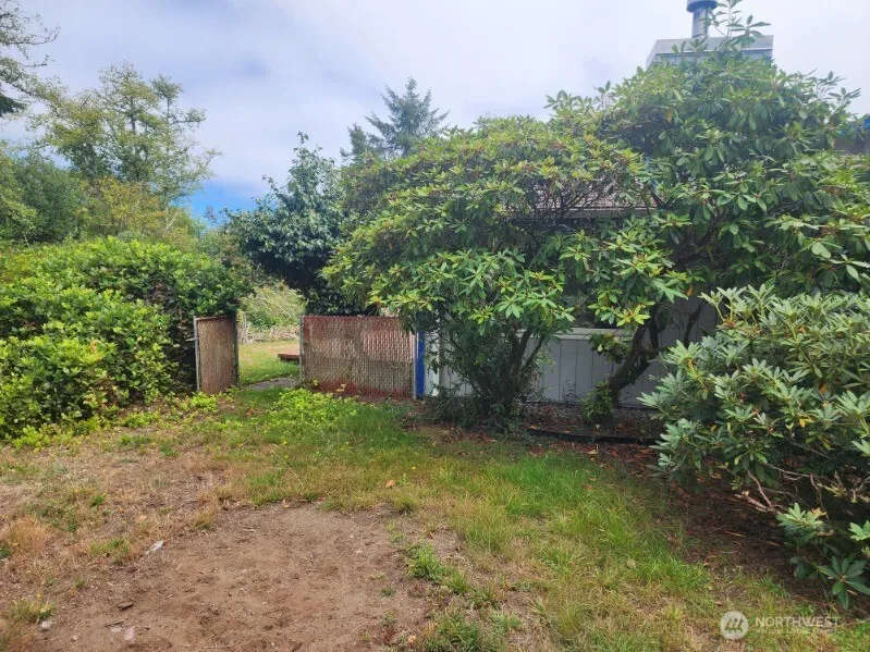 706 Wakina Loop SE Ocean Shores, WA 98569