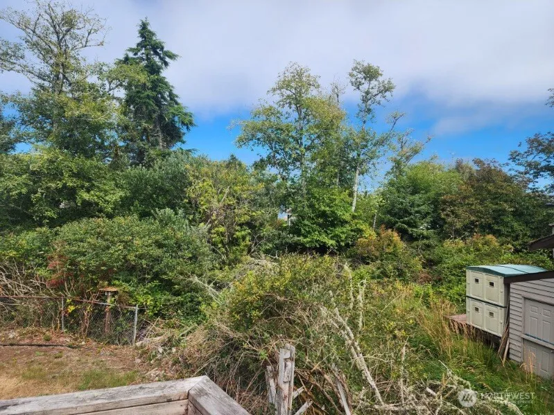 706 Wakina Loop SE Ocean Shores, WA 98569