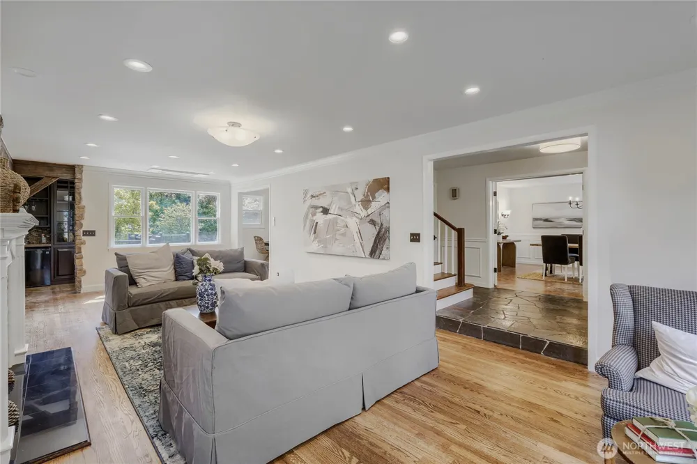 16066 Inglewood Road NE Kenmore, WA 98028