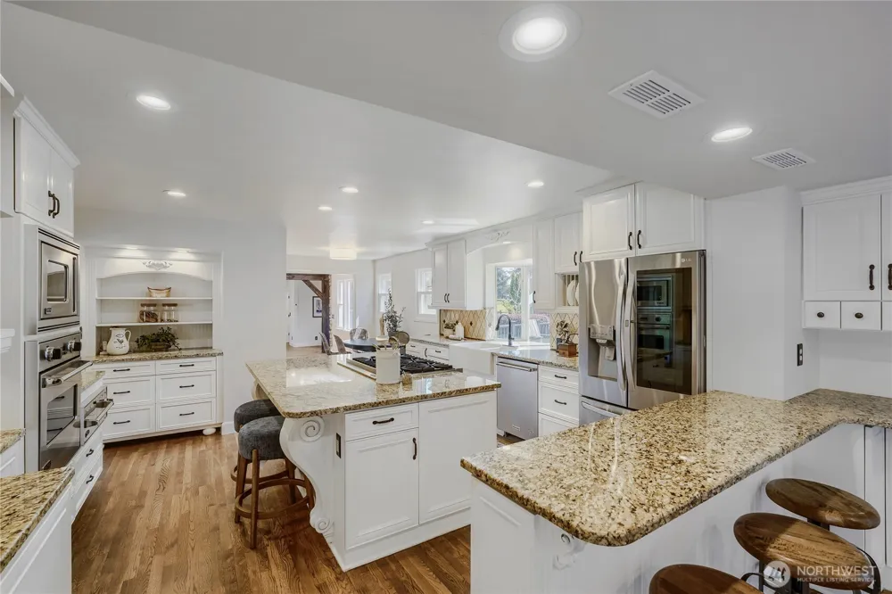 16066 Inglewood Road NE Kenmore, WA 98028