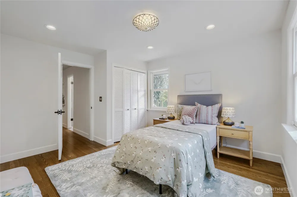16066 Inglewood Road NE Kenmore, WA 98028