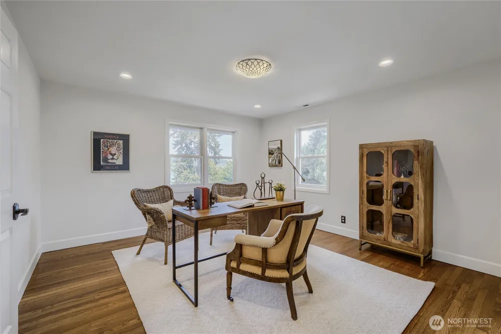 16066 Inglewood Road NE Kenmore, WA 98028