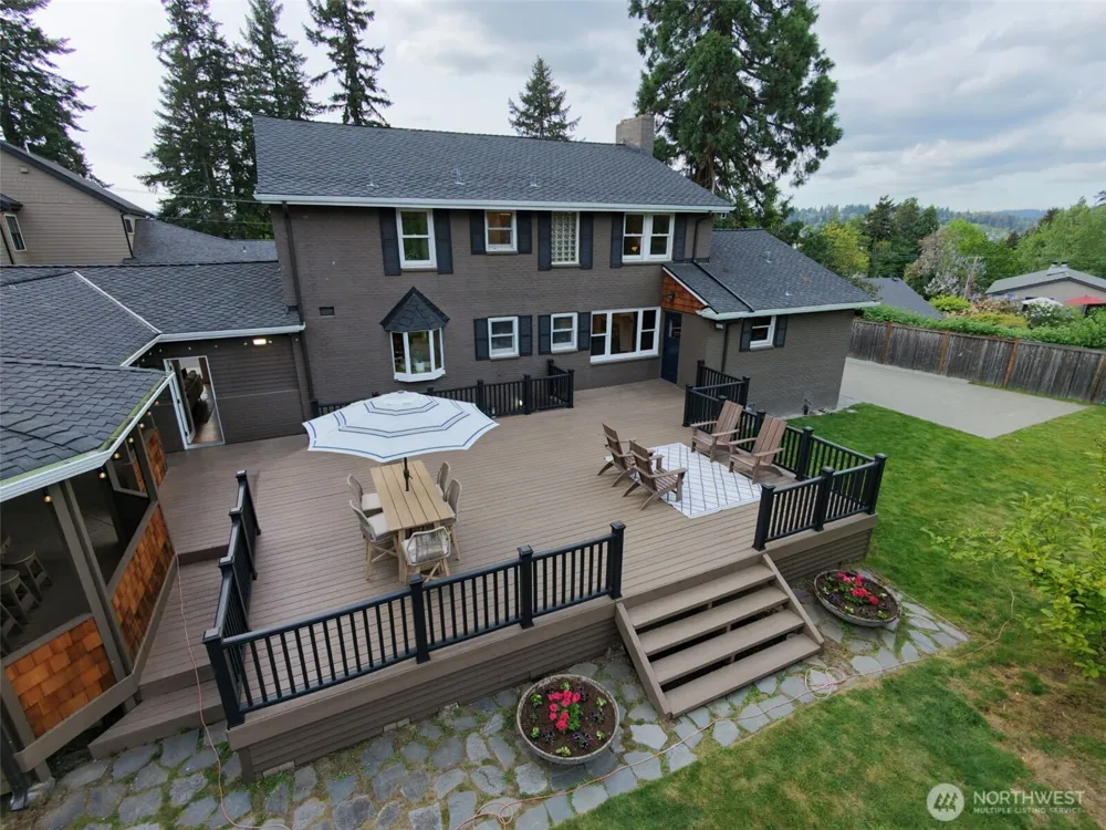 16066 Inglewood Road NE Kenmore, WA 98028