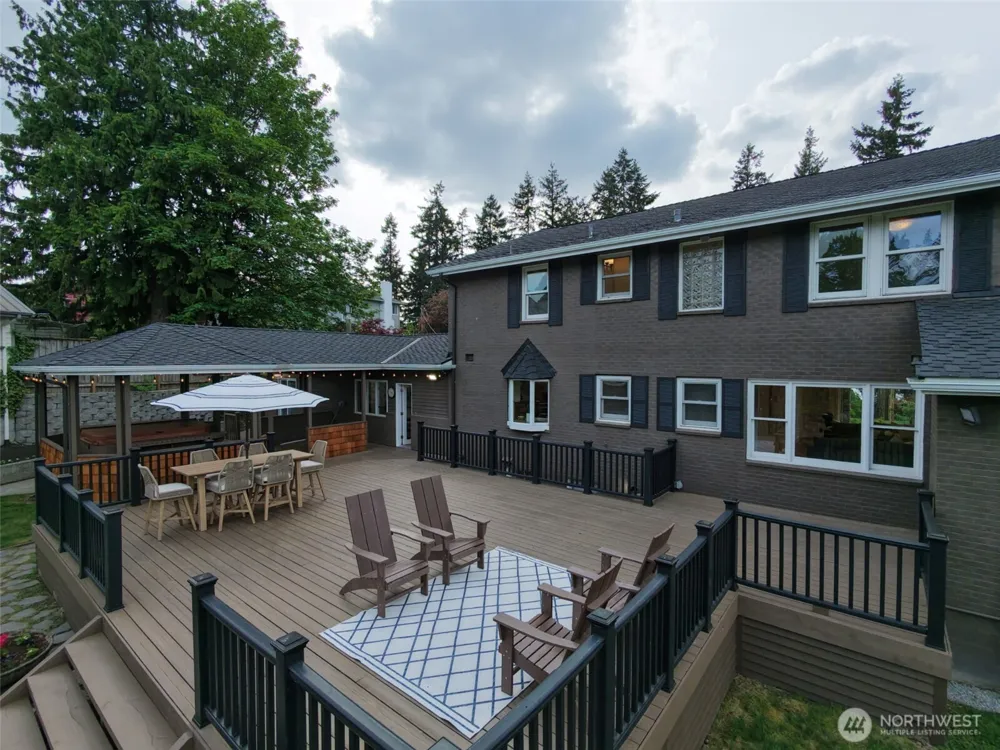 16066 Inglewood Road NE Kenmore, WA 98028