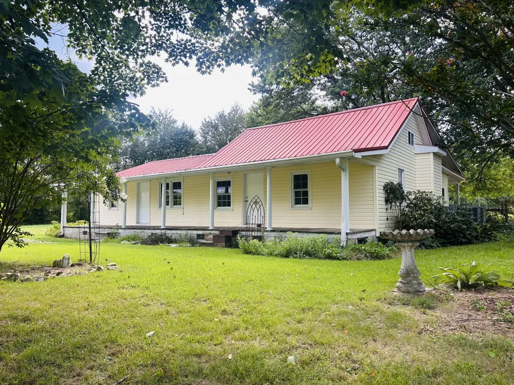 3595 Powers Bridge Rd Manchester, TN 37355