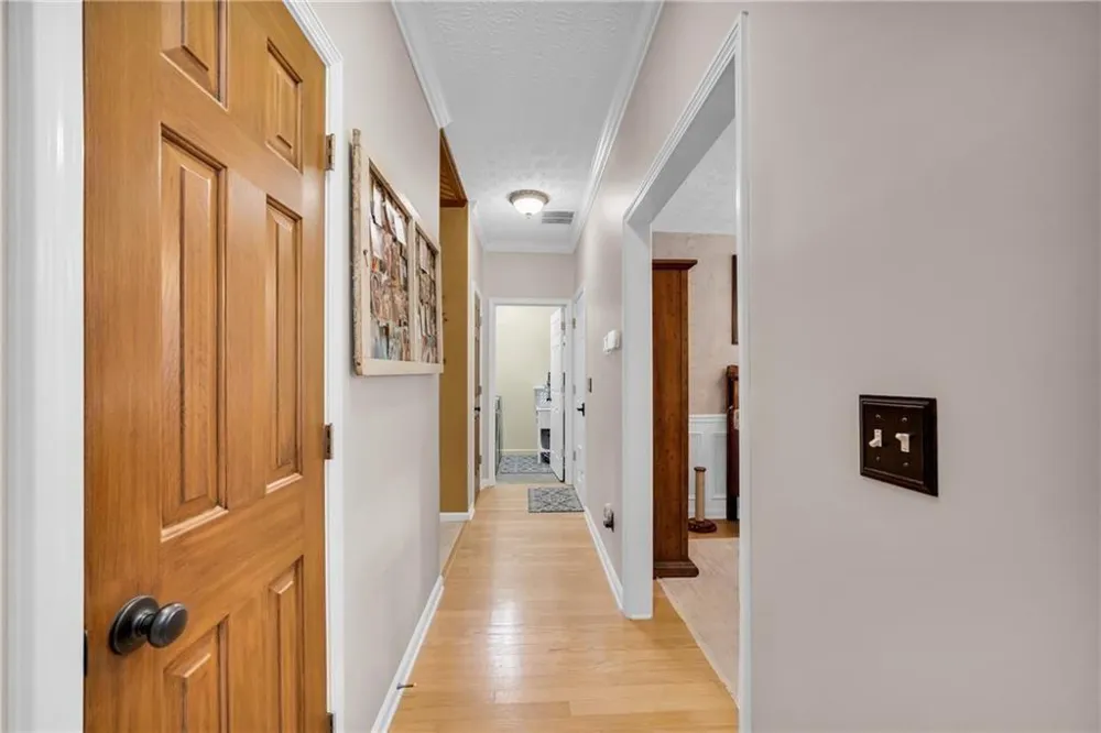 5724 Newberry Point Drive Flowery Branch, GA 30542