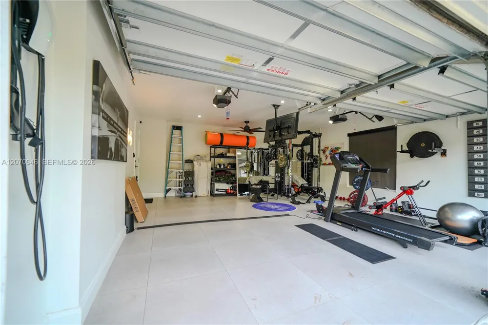 8134 Twin Lake Dr Boca Raton, FL 33496