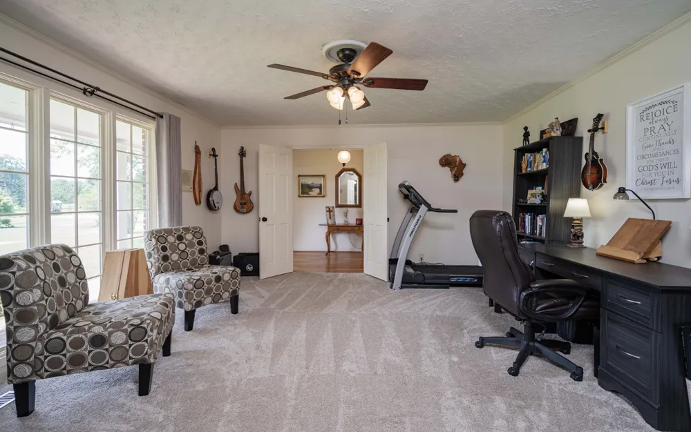 616 Maple Ln Smithville, TN 37166