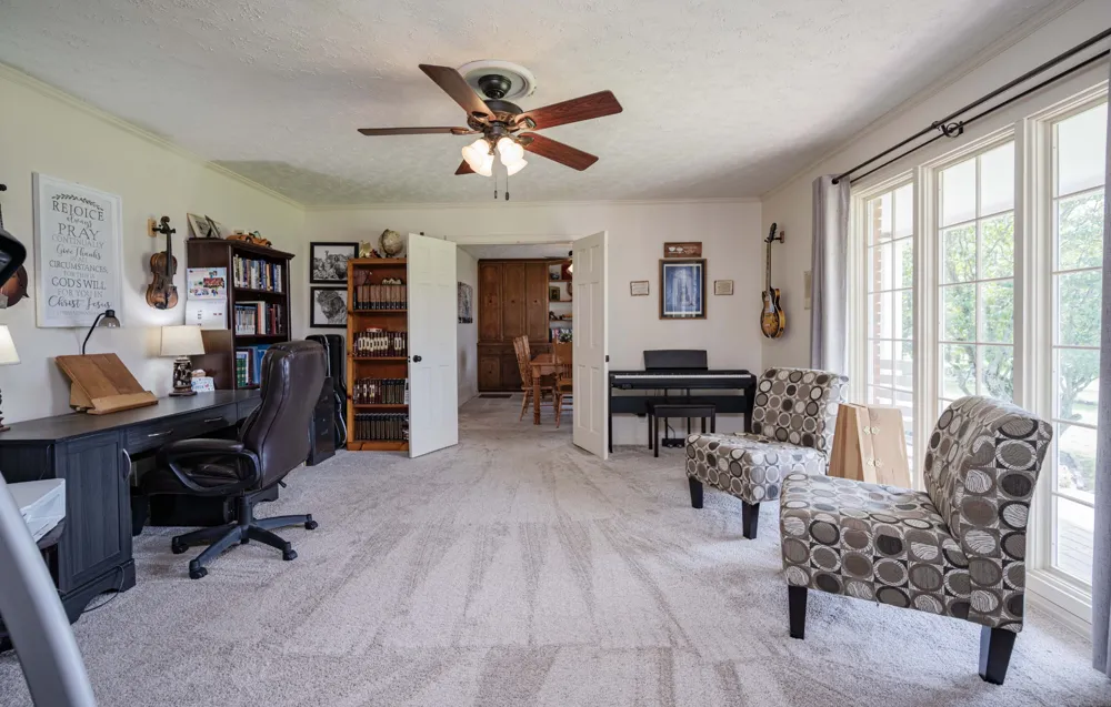 616 Maple Ln Smithville, TN 37166