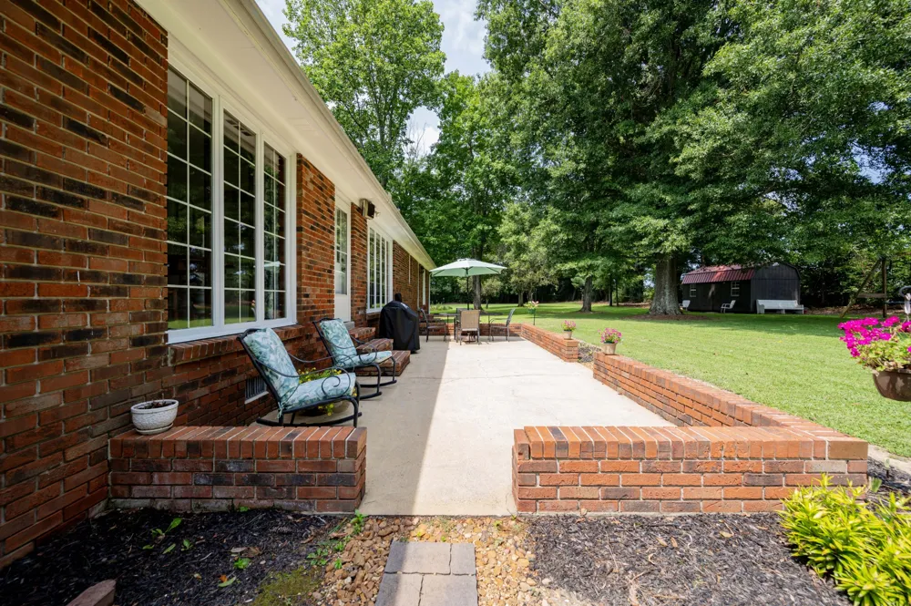 616 Maple Ln Smithville, TN 37166