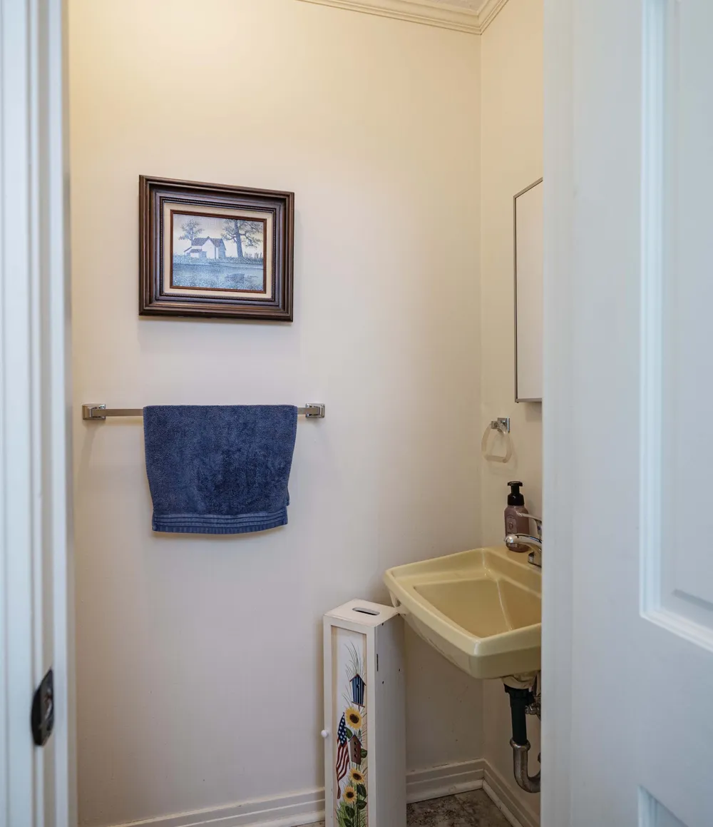 616 Maple Ln Smithville, TN 37166