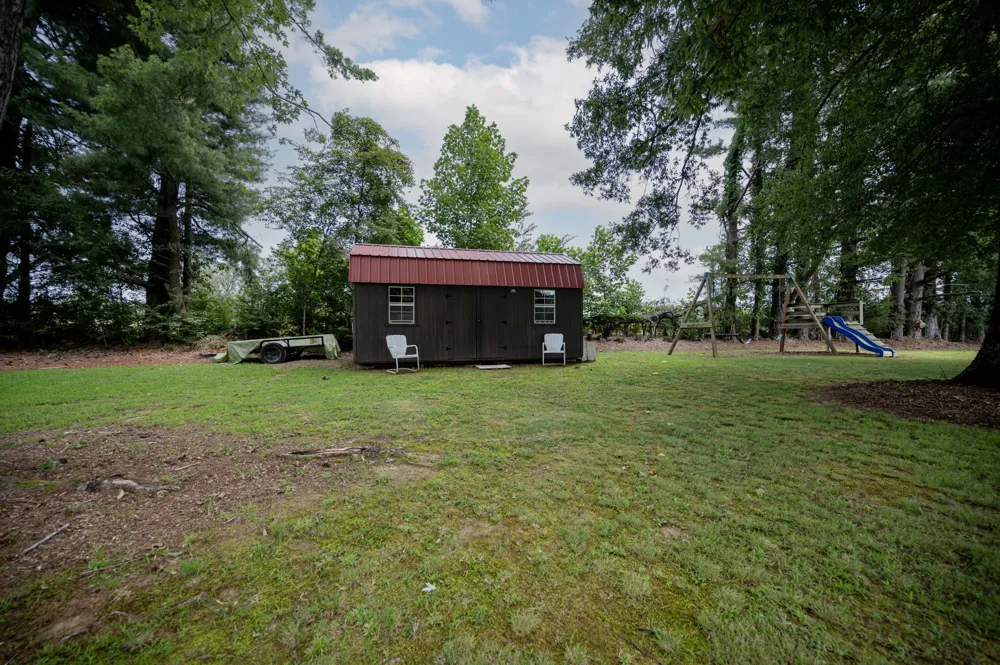 616 Maple Ln Smithville, TN 37166