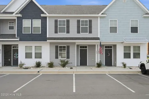 202 Sandy Cove Lane