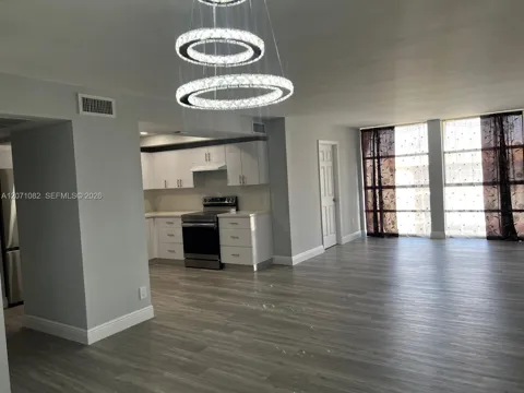501 Three Islands Blvd #508
