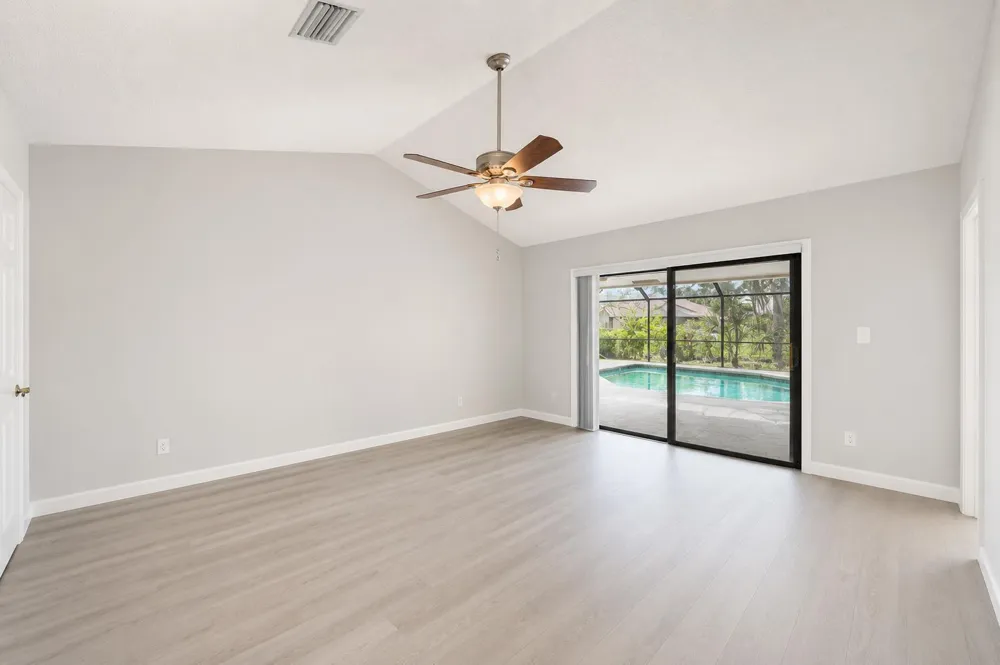 5055 NW 89TH WAY Coral Springs, FL 33067