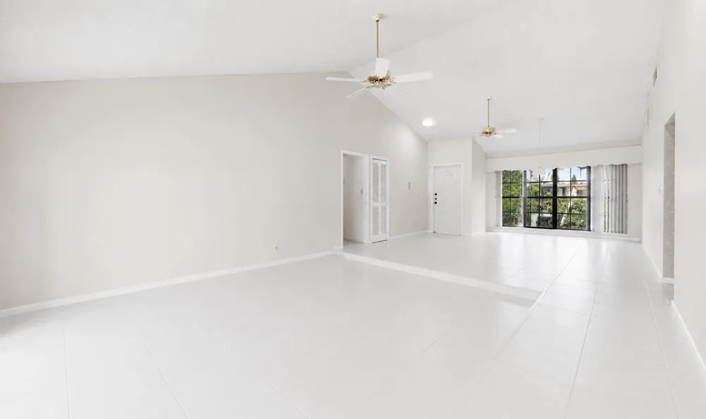 5055 NW 89TH WAY Coral Springs, FL 33067