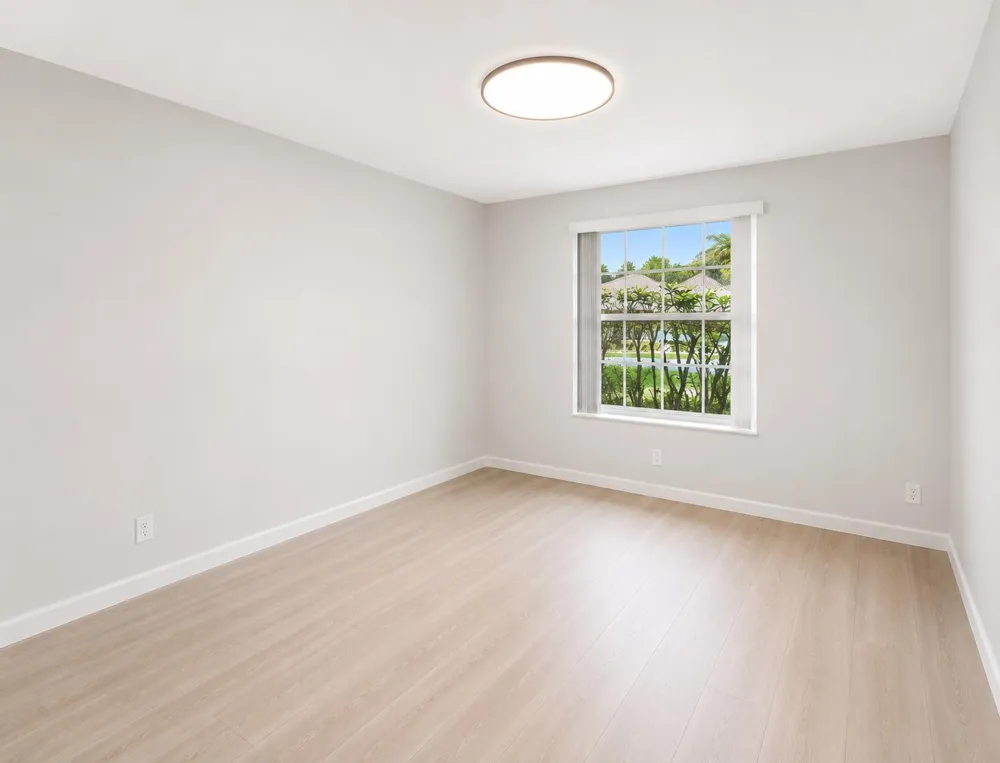 5055 NW 89TH WAY Coral Springs, FL 33067
