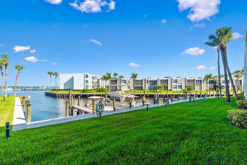1950 SW PALM CITY ROAD #12-103 Stuart, FL 34994