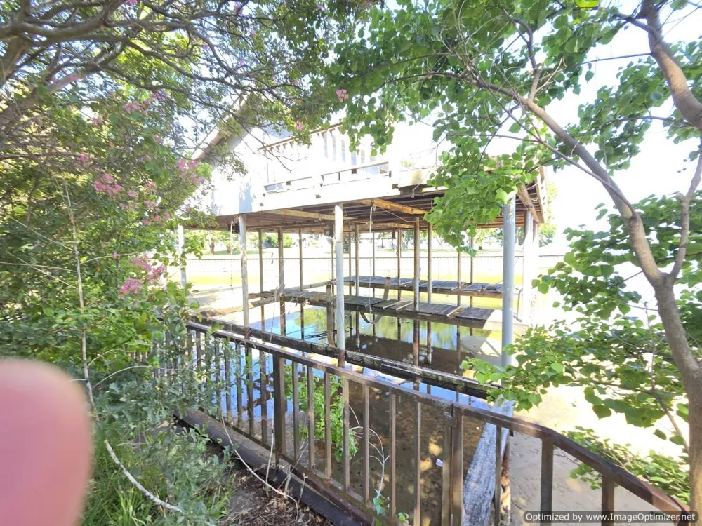100 Hilltop Drive Trinidad, TX 75163