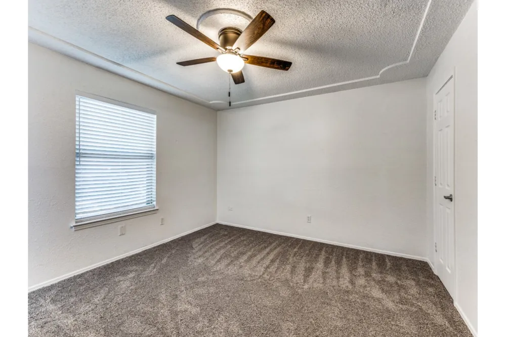 600 Ann Lois Lane Burleson, TX 76028