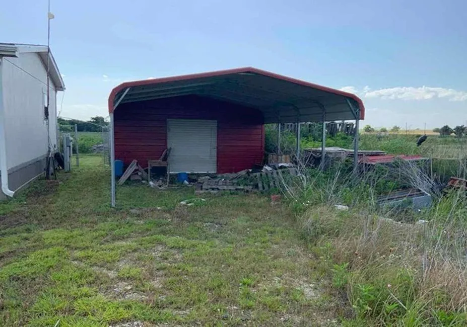 112 Terri Drive Collinsville, TX 76233