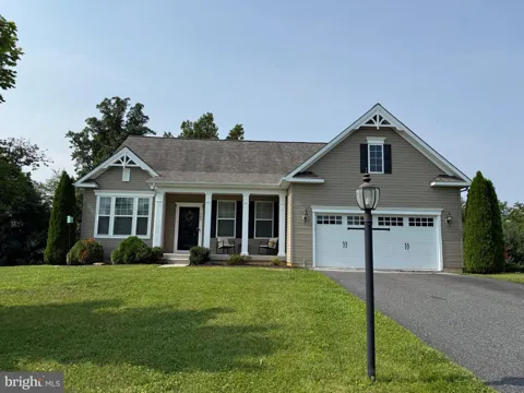 380 MISTY HILL DRIVE