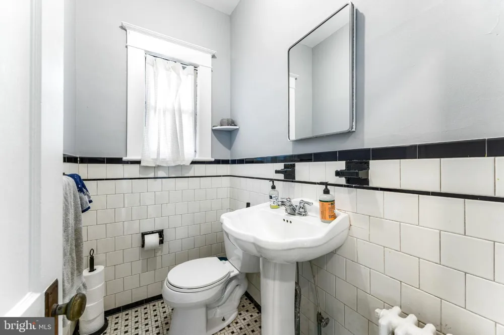 106 EDGEWOOD ROAD Baltimore, MD 21286