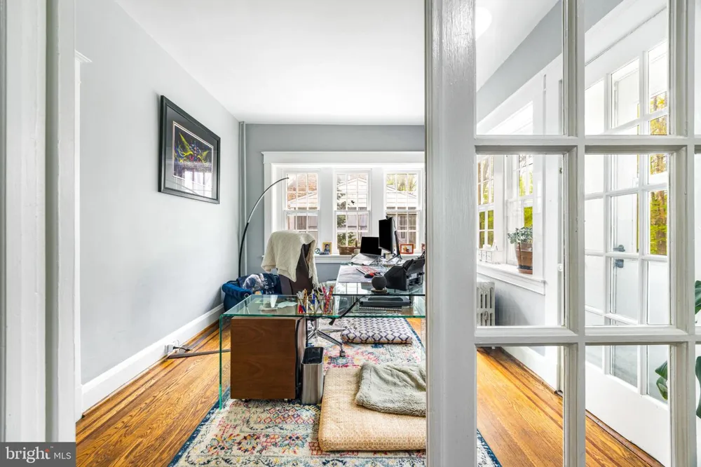 106 EDGEWOOD ROAD Baltimore, MD 21286