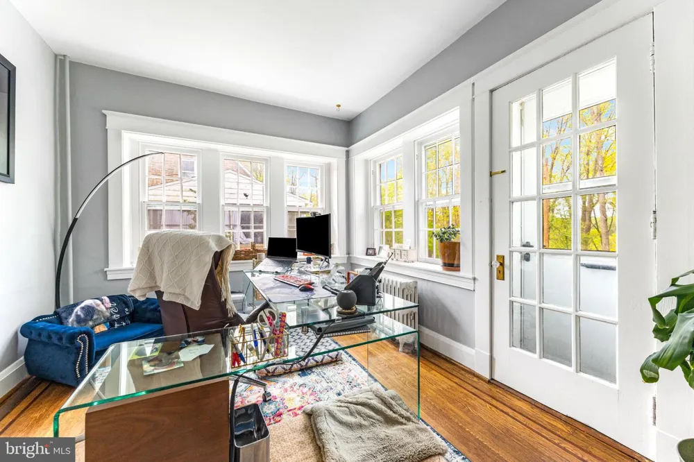 106 EDGEWOOD ROAD Baltimore, MD 21286