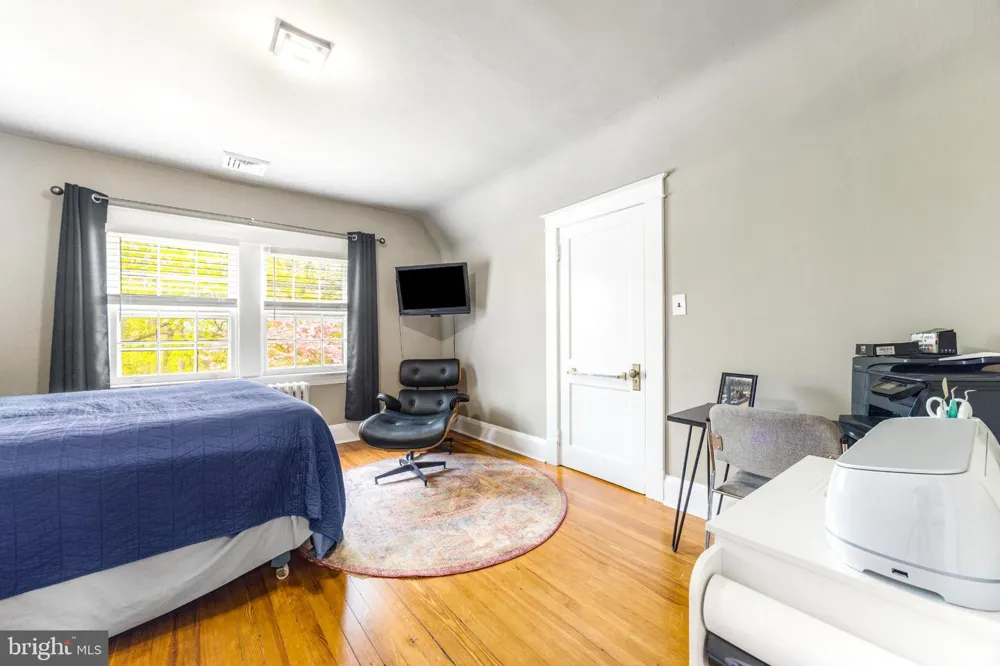 106 EDGEWOOD ROAD Baltimore, MD 21286