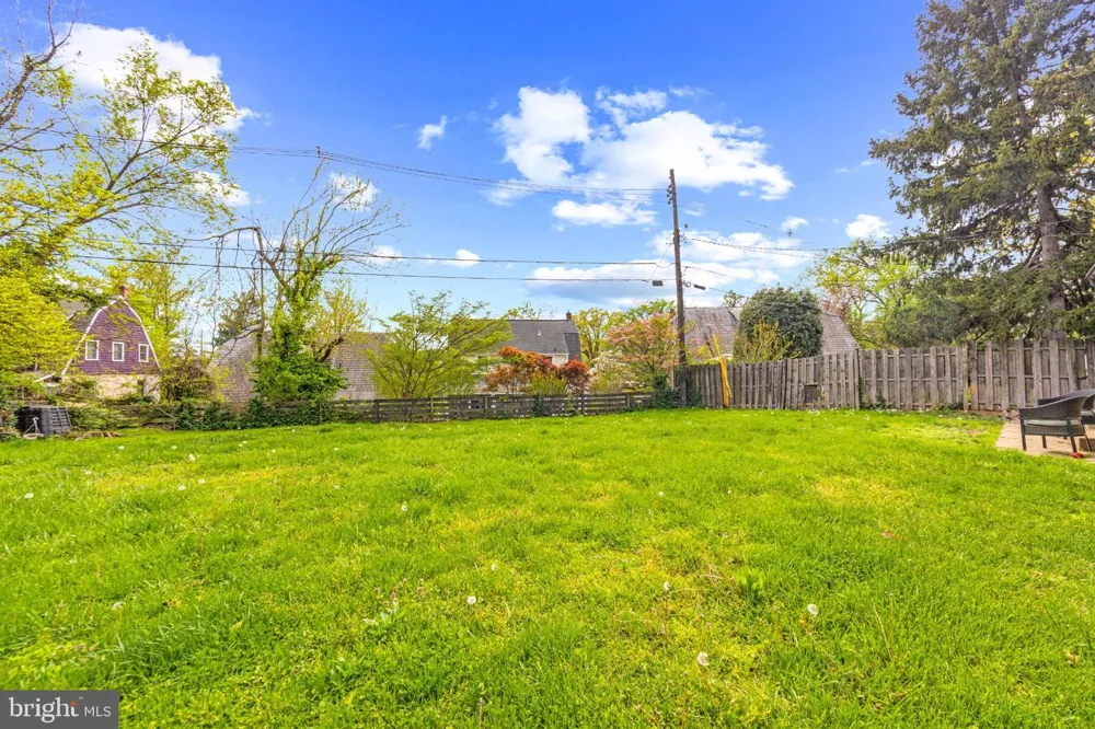 106 EDGEWOOD ROAD Baltimore, MD 21286