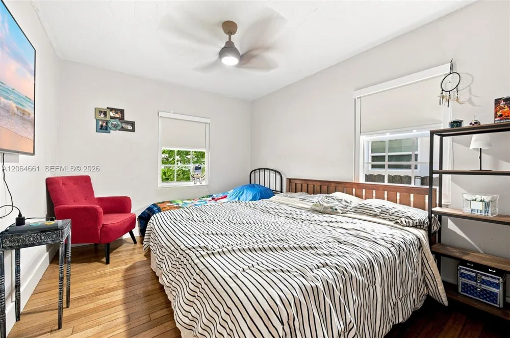 240 Carlisle Dr Miami Springs, FL 33166
